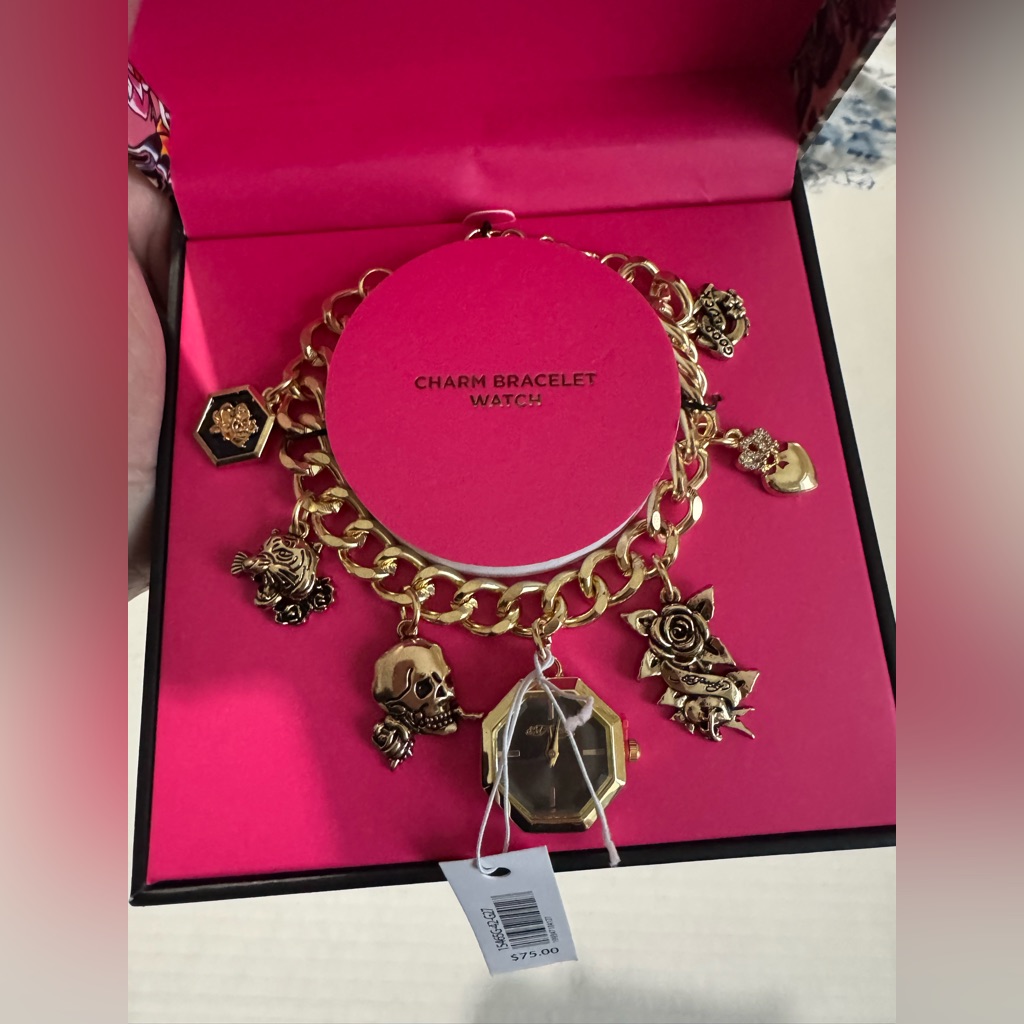 Ed Hardy Gold Tone Charm Bracelet Watch Bnwt 60$